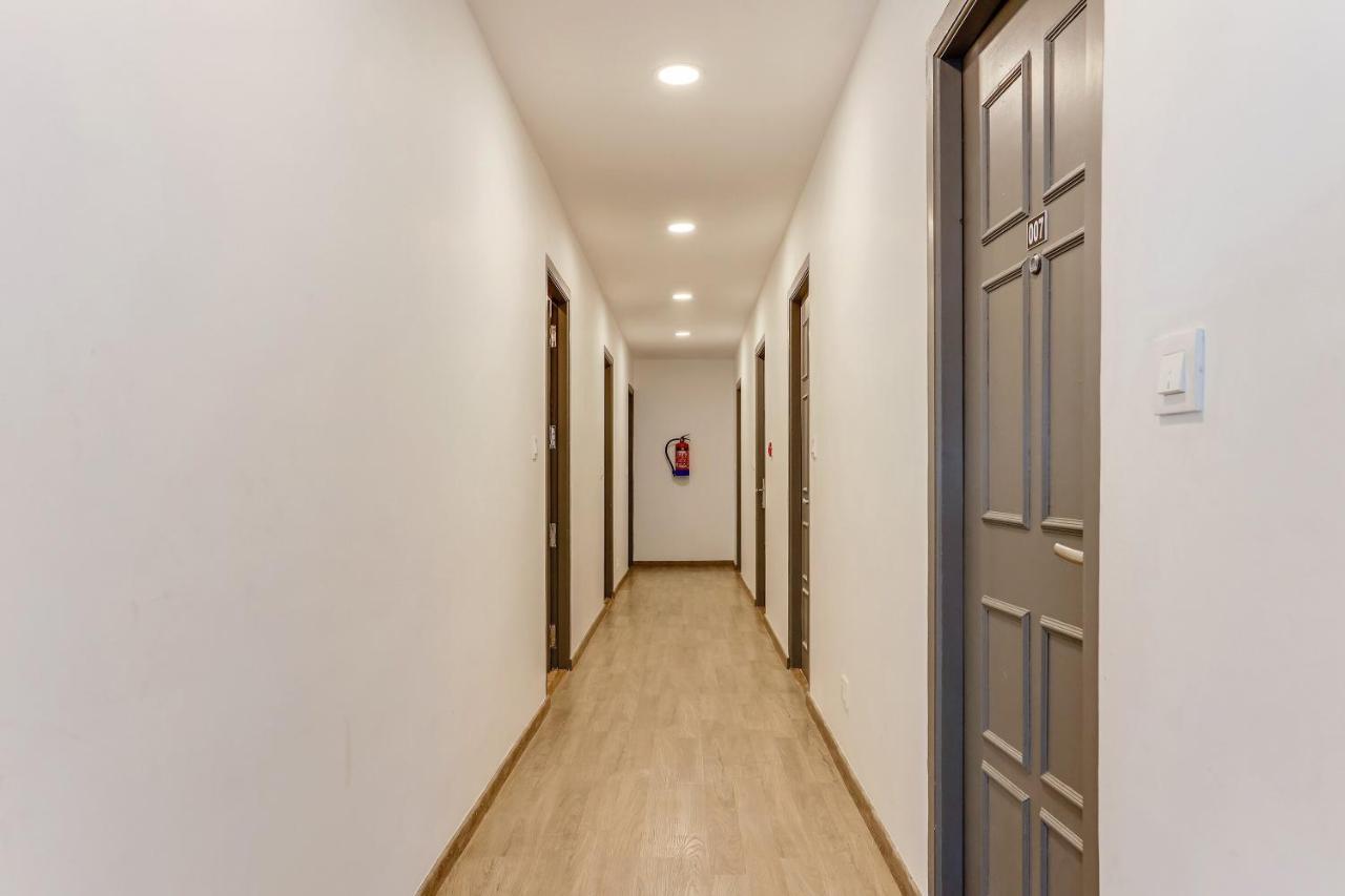 Upar Hotels Uthandi, Ecr Csennai Kültér fotó