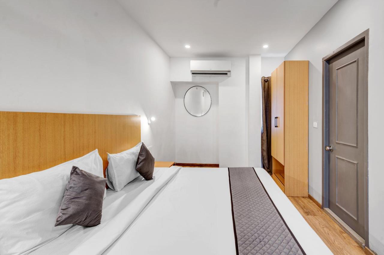 Upar Hotels Uthandi, Ecr Csennai Kültér fotó