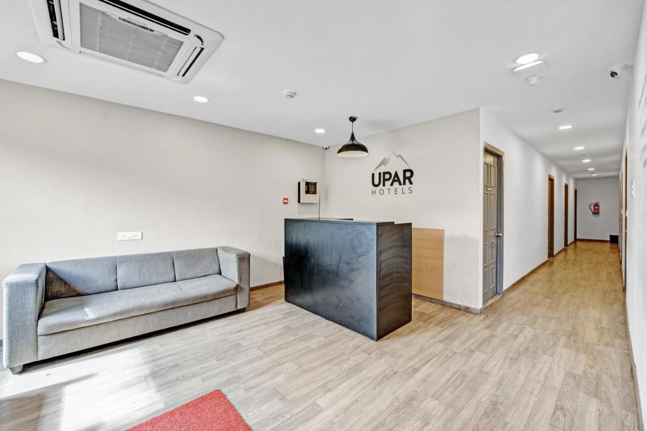 Upar Hotels Uthandi, Ecr Csennai Kültér fotó